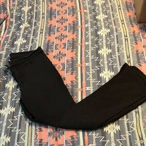 Express black skyscraper mid rise 14L